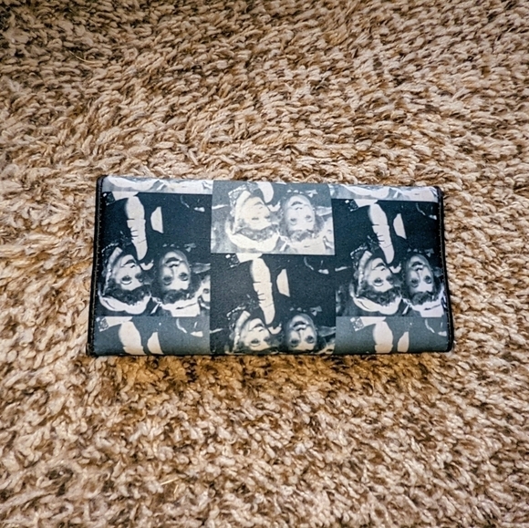 I Love Lucy Shoulder Bag and Matching Wallet "Ethel's Birthday" Episode - Picture 3 of 10